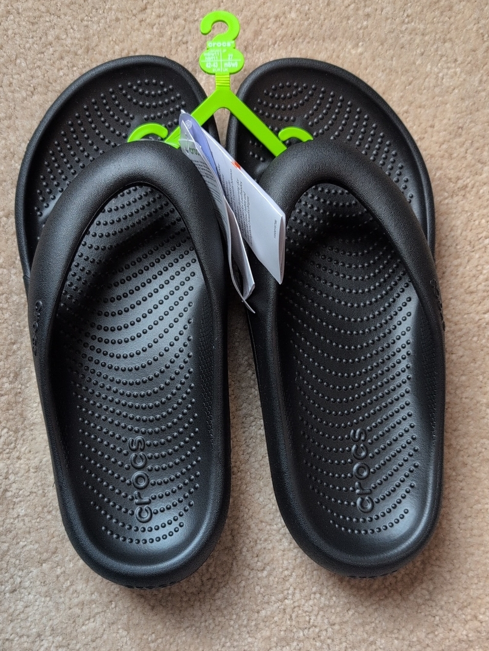 Black Crocs Mellow Recovery Flip Mens Size 9 / Women's Size 11